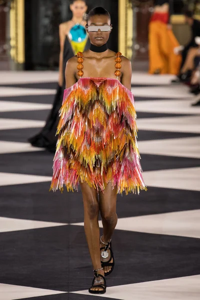 Look 67